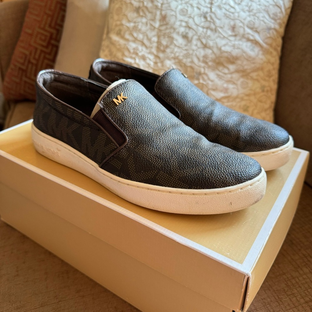 MK Signature Olivia Slip Ons